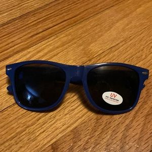 Blue vodka blue sunglasses